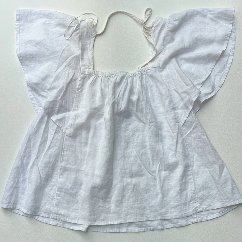 White w/ cream trim Old‎ Navy puff sleeve lightweight beach blouse linen blend M